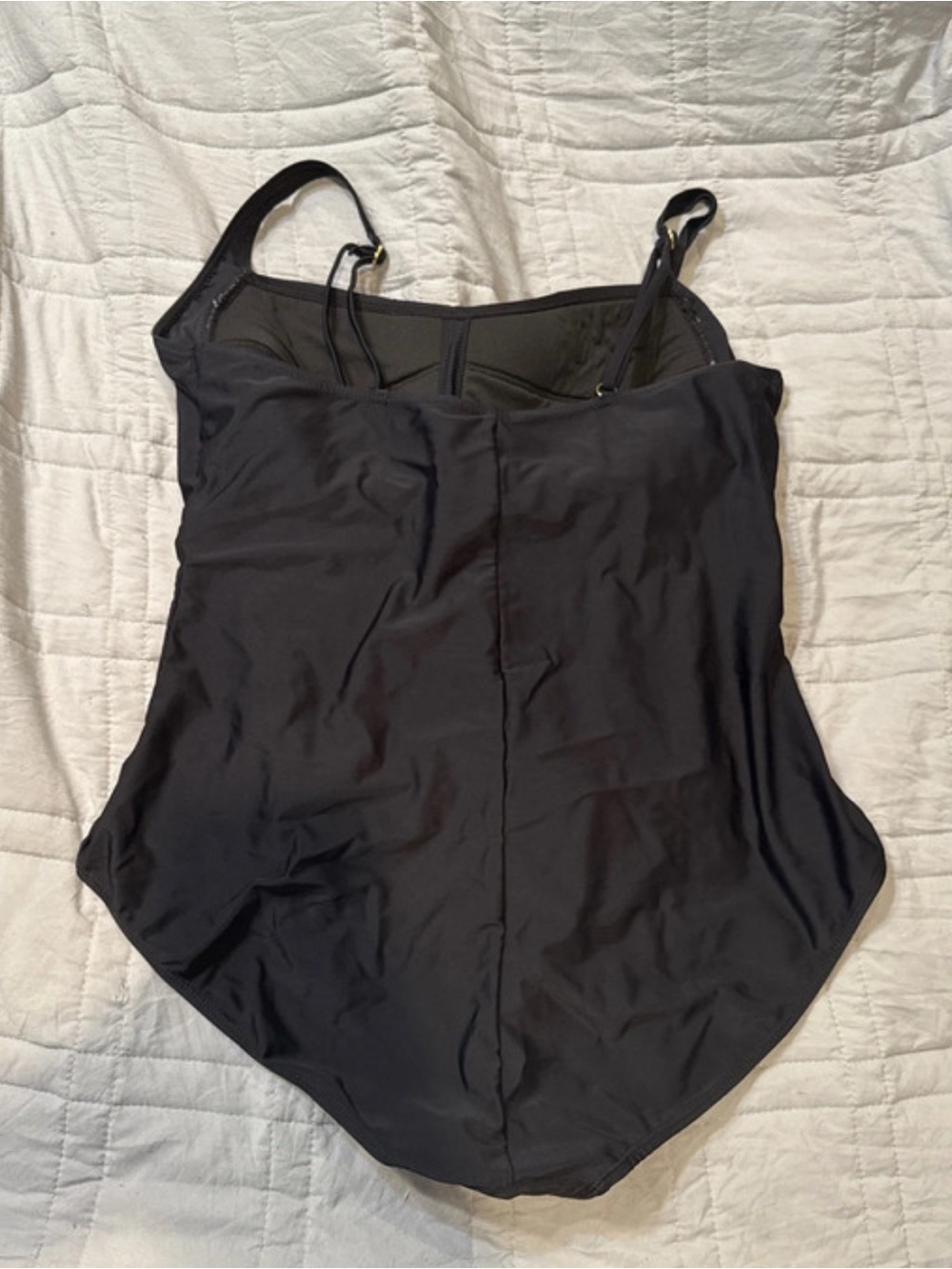 Shade & Shore Black One-Piece Swimsuit with Gold Accent - Picture 2 of 3